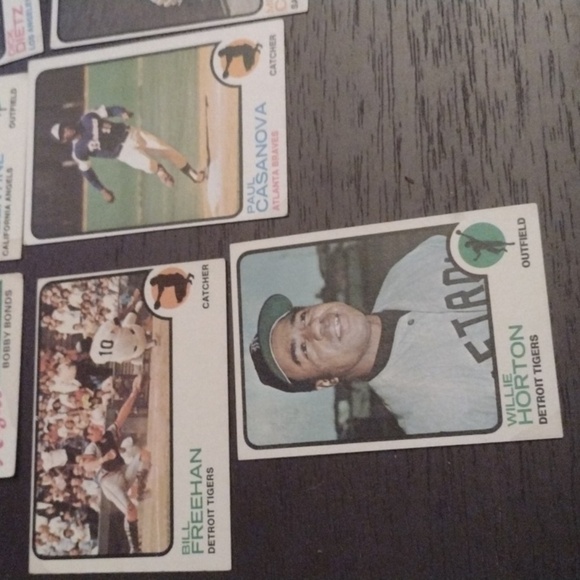 70's Baseball Card Lot - Picture 2 of 5